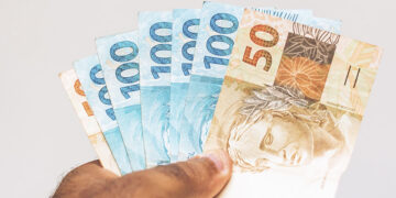 Parlamentares já se mobilizam para gastar mais recursos públicos nas eleições de 2024