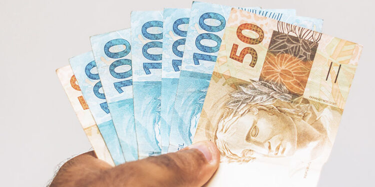 Parlamentares já se mobilizam para gastar mais recursos públicos nas eleições de 2024