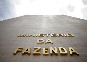 Vice-líder do governo no Congresso apresenta emenda que altera meta fiscal de 2024