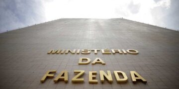 Vice-líder do governo no Congresso apresenta emenda que altera meta fiscal de 2024
