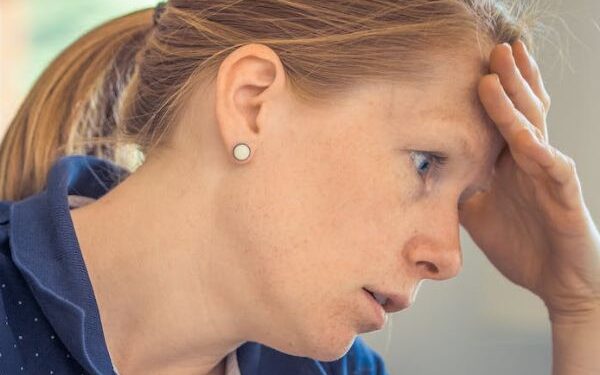 Portadora de enxaqueca crônica garante na Justiça acesso a tratamento custeado por Município