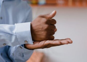 Candidato com deficiência auditiva deve ser reincluído em demais fases do concurso da Polícia Civil