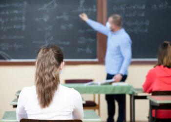 Poupança de incentivo a estudantes do ensino médio terá R$ 6,1 bilhões