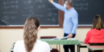 Poupança de incentivo a estudantes do ensino médio terá R$ 6,1 bilhões