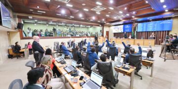 ALRN impõe maior derrota a Fátima Bezerra e sepulta proposta sobre ICMS