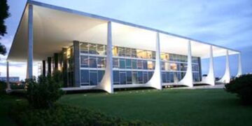 Recursos de denunciados pelos atos golpistas de 8 de janeiro são rejeitados pelo STF