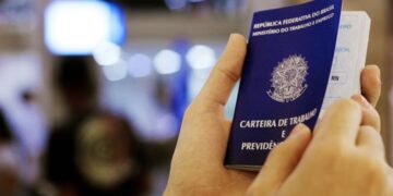 Pela 1ª vez, Brasil tem mais de 100 milhões de trabalhadores ocupados