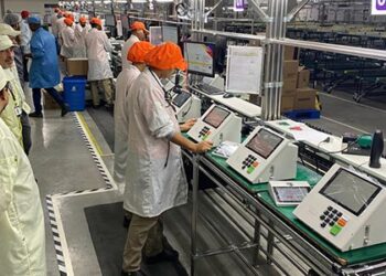 Novas urnas: 142.008 equipamentos modelo 2022 já foram fabricados