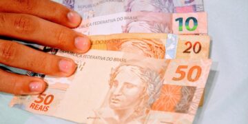 Teto de juros do consignado do INSS cairá para 1,8% ao mês