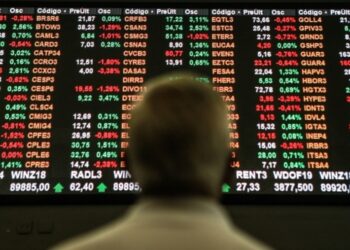 Ibovespa supera os 133 mil pontos pela primeira vez