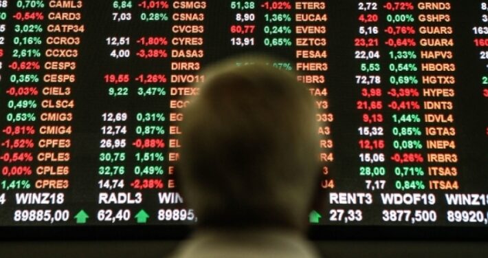 Ibovespa supera os 133 mil pontos pela primeira vez