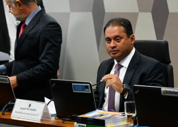 ‘Flávio Dino nunca se afastou do mundo jurídico’, diz relator na CCJ