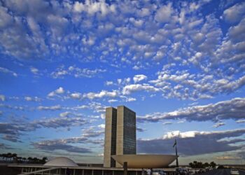 Comissão Mista de Orçamento aprova relatório preliminar da Lei Orçamentária de 2024