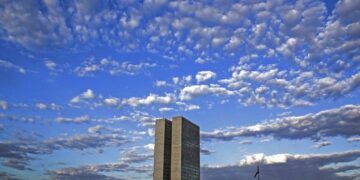 Comissão Mista de Orçamento aprova relatório preliminar da Lei Orçamentária de 2024