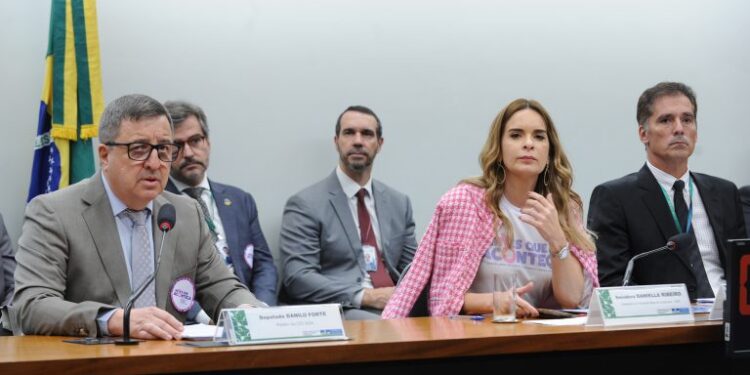 Comissão Mista de Orçamento aprova relatório final da LDO de 2024