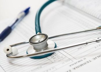 Idosa com infecção pulmonar garante direito acesso a hemodiálise custeada pelo Estado