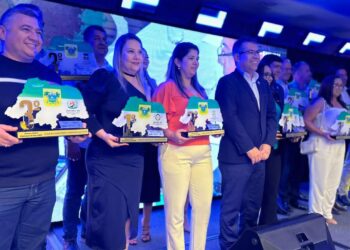 Parnamirim ganha Prêmio GOVFÁCIL – Gestor do Ano, destaque na Saúde