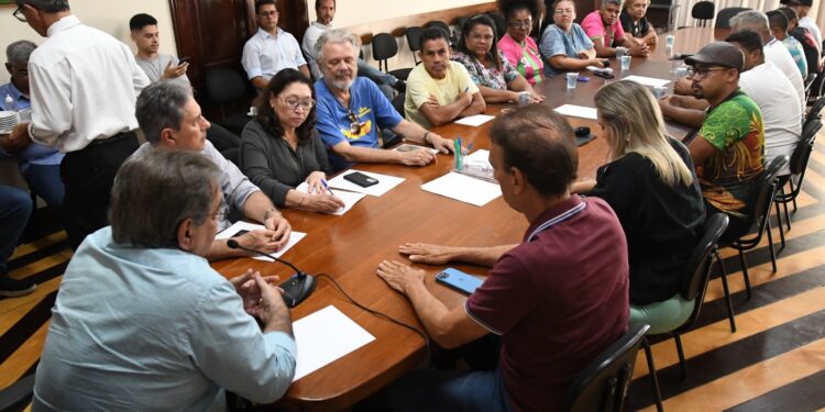 Prefeitura de Natal dialoga com segmento cultural sobre o carnaval 2024
