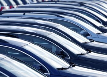 Venda de veículos no Brasil fecha 2023 com crescimento de 12%