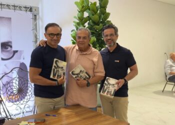 Diretoria da FIERN prestigia lançamento da autobiografia do empresário potiguar Silvio Bezerra 
