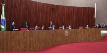 TSE aprova calendário eleitoral e regulamenta uso de IA nas Eleições 2026