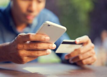 Banco digital é condenado por bloqueio irregular de recursos de evento paroquial