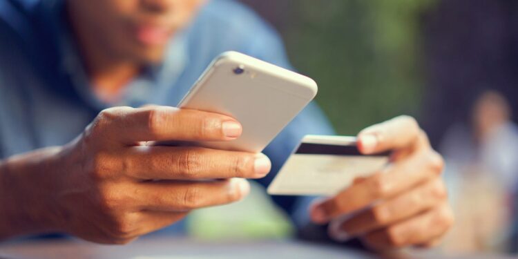 Banco digital é condenado por bloqueio irregular de recursos de evento paroquial