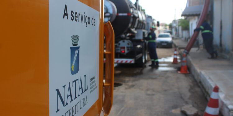 Prefeitura do Natal promove encontro para revisão da política municipal de saneamento