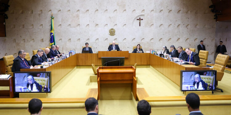 STF assegura nacionalidade brasileira a filhos adotivos nascidos no exterior 