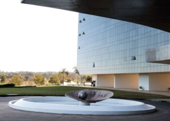 TST decide que gestantes em contratos temporários têm direito à estabilidade