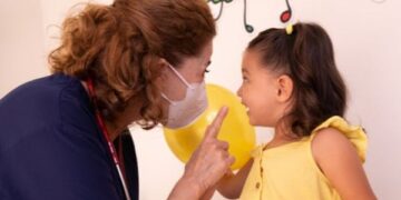 Plano de saúde deve fornecer tratamento fonoaudiológico a criança com atraso de fala, decide TJ/RN