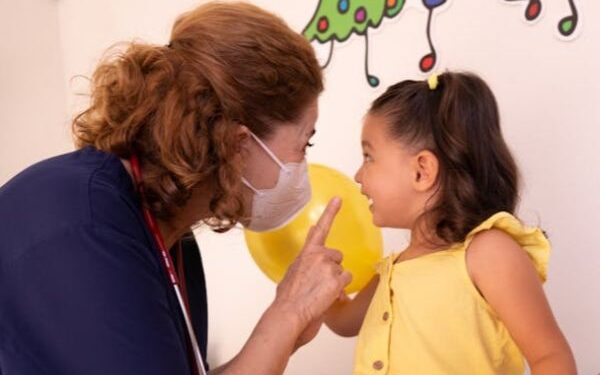 Plano de saúde deve fornecer tratamento fonoaudiológico a criança com atraso de fala, decide TJ/RN