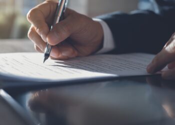 Denúncia do MPRN aponta que advogada transmitiu ordem de facção para matar delegado em João Câmara