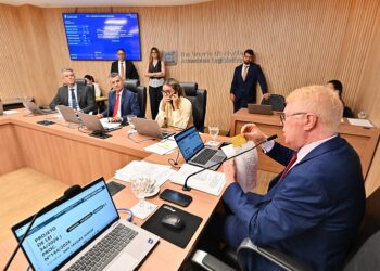 CCJ da ALRN aprova projetos voltados à proteção e direitos das mulheres