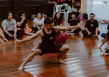 Programação de abril do Teatro Sesc Sandoval Wanderley contará com shows musicais, oficinas e artes cênicas 