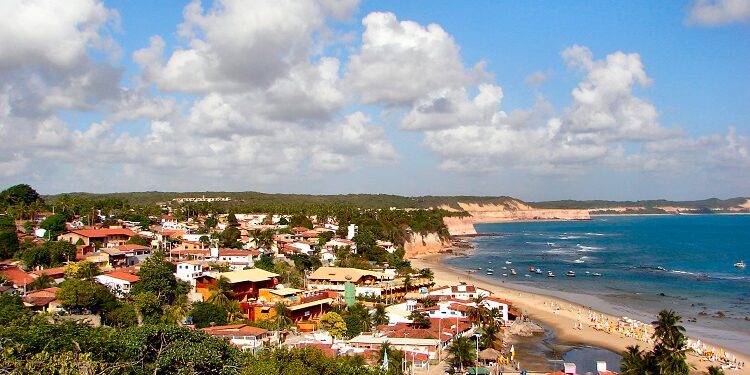 Praia de Pipa se consolida como destino de segunda residência no RN