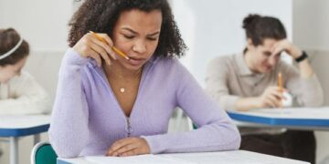 Ato que impediu posse de candidata aprovada em concurso público da SESAP/RN é suspenso pela Justiça