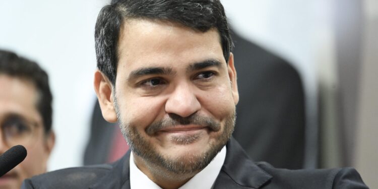 Em derrota do Governo Lula, Senado rejeita indicação de Messias para STF