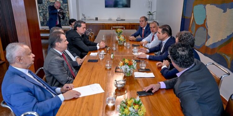 Fim da escala 6×1: acordo prevê jornada de 40 horas semanais e dois dias de descanso
