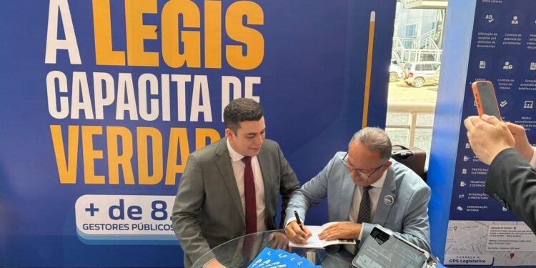 Raniere Barbosa lança livro sobre inovação política em Natal