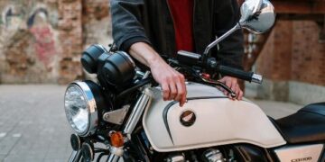 Empresa de proteção veicular é condenada por não pagar indenização à cliente após furto de motocicleta