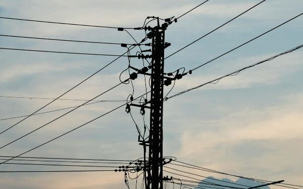 Cosern é condenada após oscilações na rede elétrica causarem prejuízos a morador no interior do RN