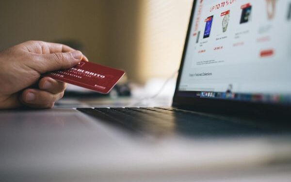 Plataforma de venda online é condenada consumidor que sofreu golpe após vazamento de dados