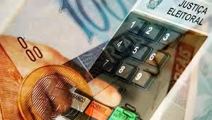 Montante total do Fundo Eleitoral é de aproximadamente R$ 4,9 bilhões; PL e PT abocanham maior fatia
