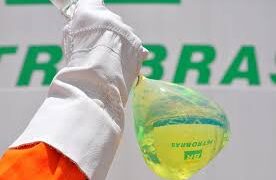 Petrobras implementa desconto no diesel a partir desta segunda-feira