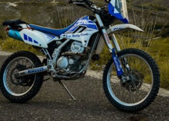 Motociclista que teve veículo apreendido de forma irregular será indenizado pelo Estado