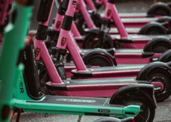 Consumidor será indenizado após patinete apresentar autonomia inferior à anunciada