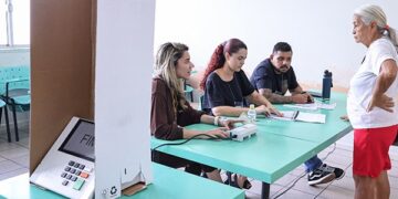 Justiça Eleitoral inicia convocação de mesárias e mesários nesta terça (7)