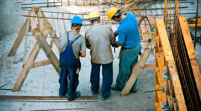 SENAI-RN e SINDUSCON Oeste RN oferecem 25 vagas gratuitas para curso de Pintor de Obras em Mossoró 