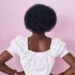Empresa é condenada por comentários humilhantes sobre cabelo crespo de empregada negra
